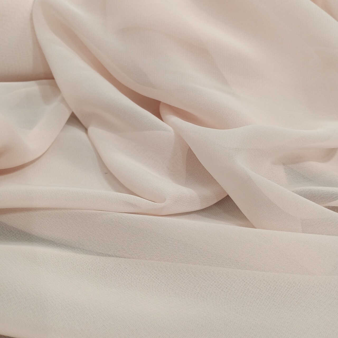 1 Yard Chiffon Fabric 60 Inch Width 100% Polyester for Dresses, Scarves and Decor